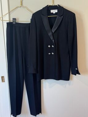 St John Evening Marie Gray Santana Knit Pant Suit Rhinestone Buttons Sz 4 Black